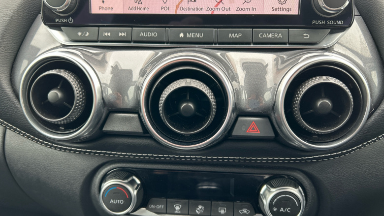 Nissan Juke 1.0 DiG-T 114 N-Connecta 5dr Petrol Hatchback